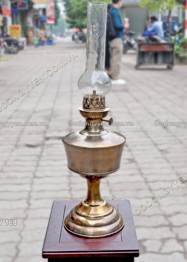 Đèn dầu có phải là một phần quan trọng không thể thiếu trong thờ cúng.png